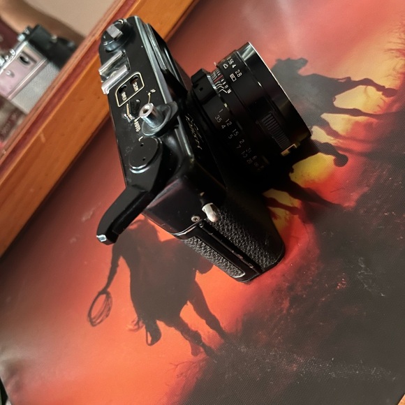 Yashica MG-1 SLR Camera Rangefinder Camera - Picture 2 of 4